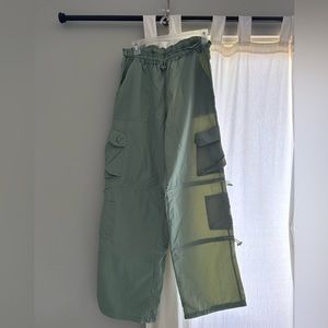 Halara girl green utility pant